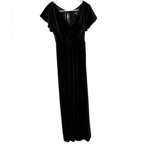 AZAZIE formal black velvet gown